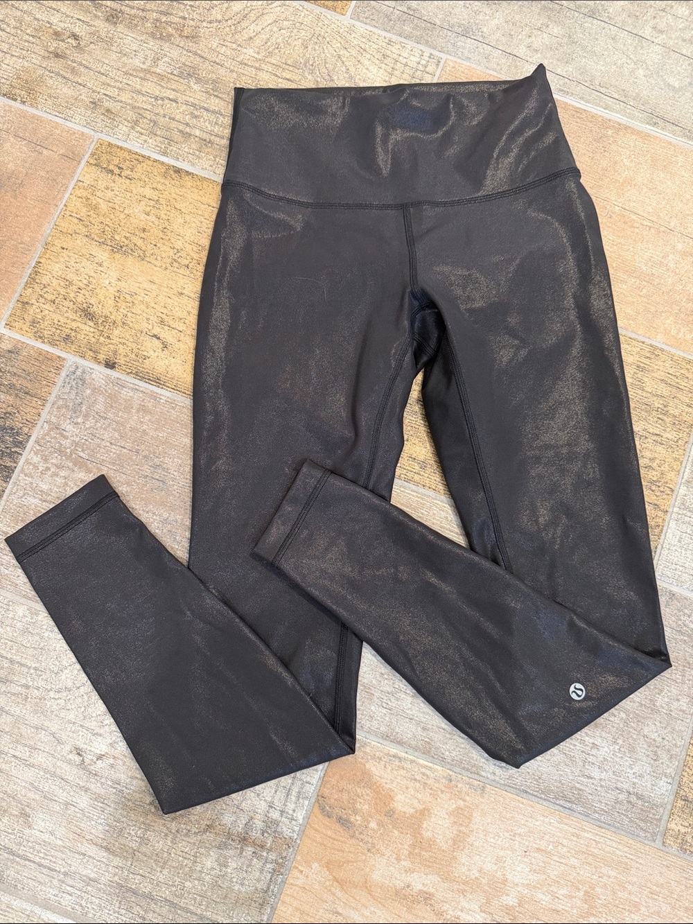 Lululemon Wunder Train High Rise Tight 28" Radiate Foil Print Black Size 6 - Picture 1 of 6